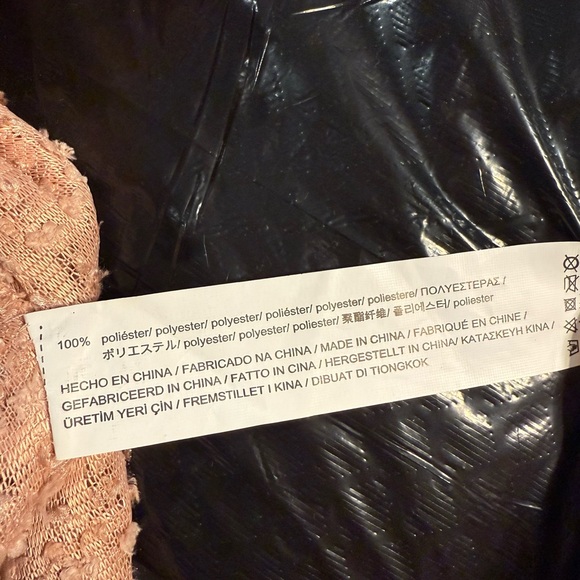 Zara Shaggy Crop Top - Picture 9 of 10